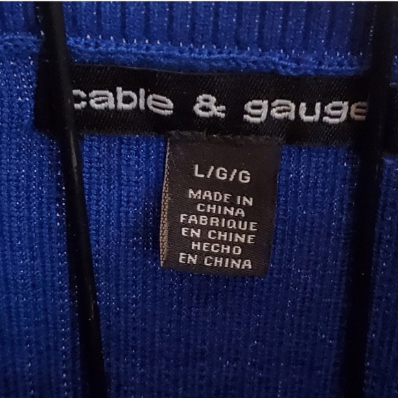 Light Sweater Top - Picture 3 of 4